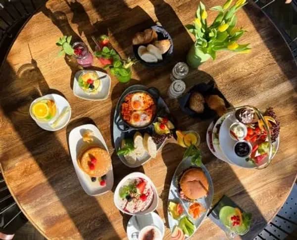 Frühstückstisch Brunch